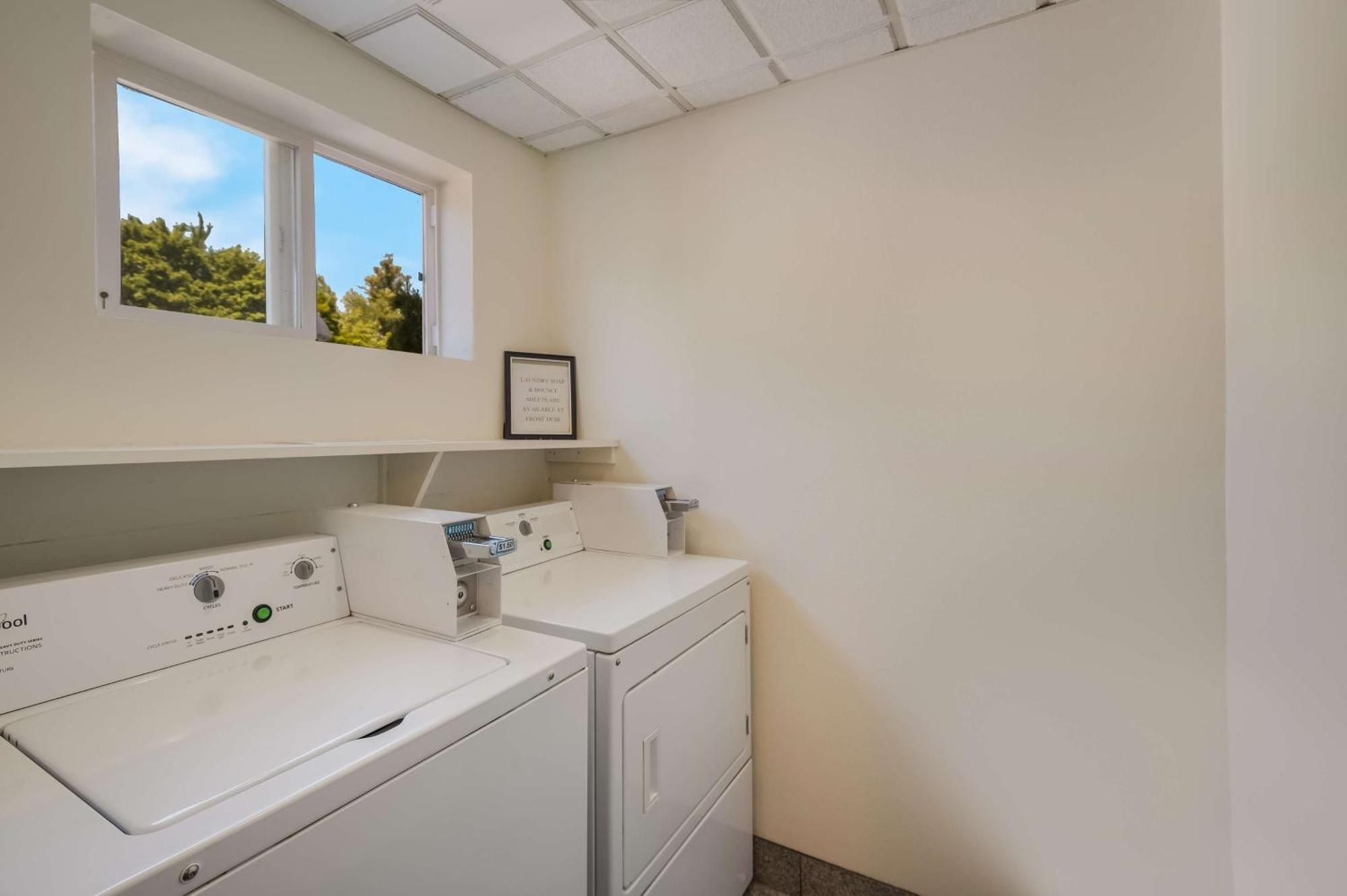 Best Western Cottage Grove Inn Extérieur photo