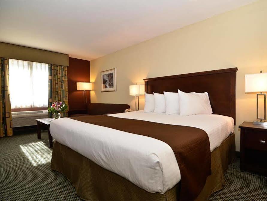 Best Western Cottage Grove Inn Extérieur photo